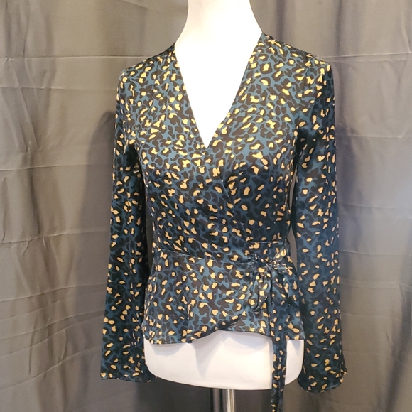 BCBGeneration Tops - BCBGeneration Stylish Women's Wrap Top - Blue and Gold SZ XXS
